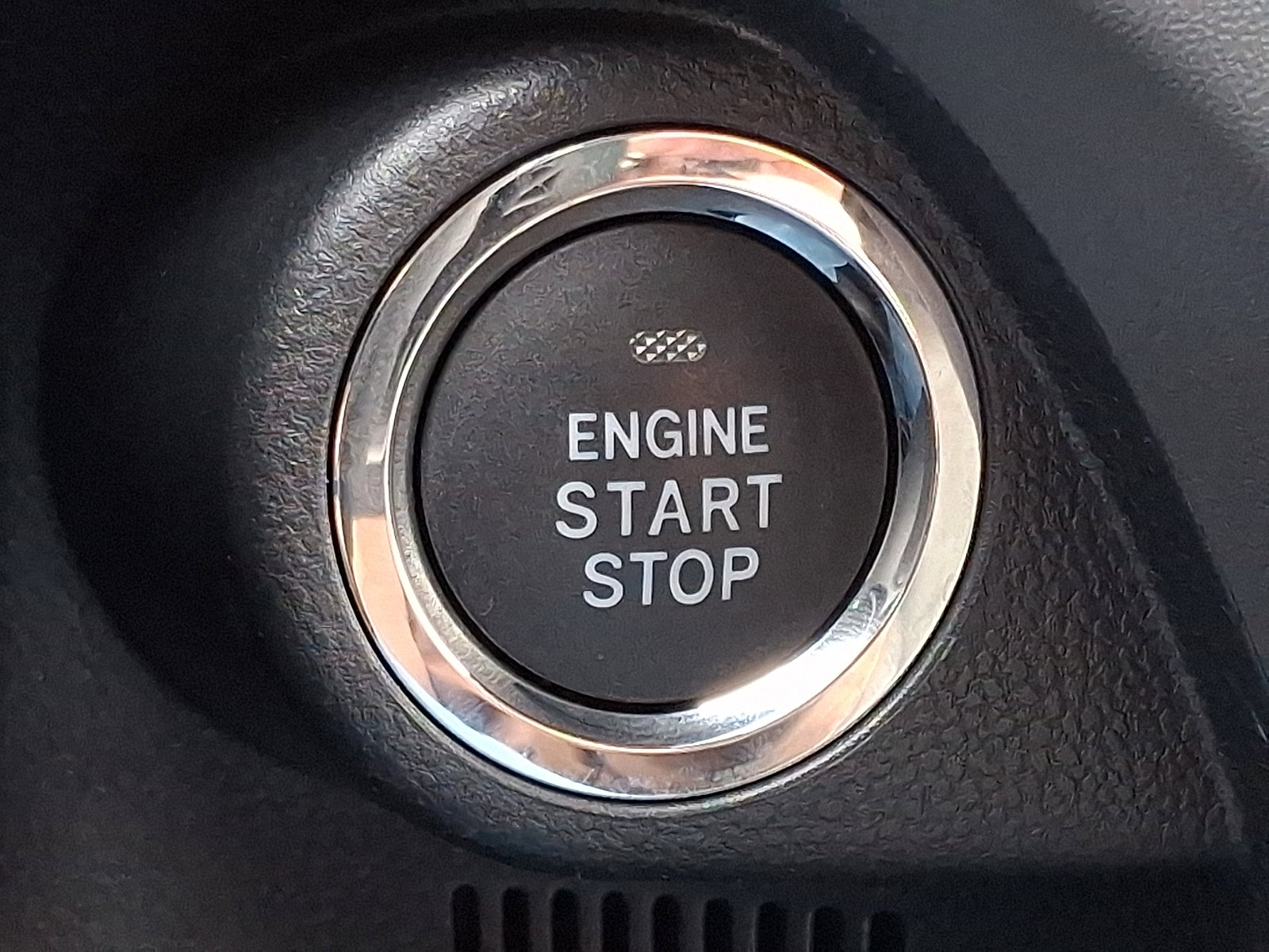 Used 2024 Subaru Crosstrek 2.0i Premium image 22