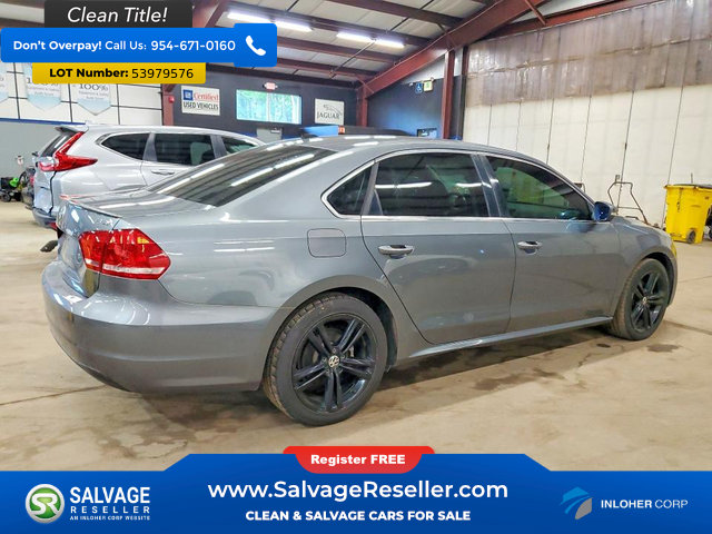 Used 2014 Volkswagen Passat 1.8T SE FWD image 4