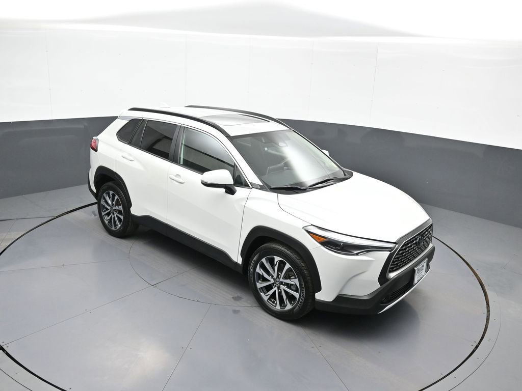 Certified 2023 Toyota Corolla Cross XLE w/ Convenience Package AWD/4WD image 36