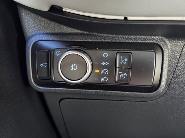Used 2025 Ford Explorer Platinum w/ Ultimate Package RWD image 25