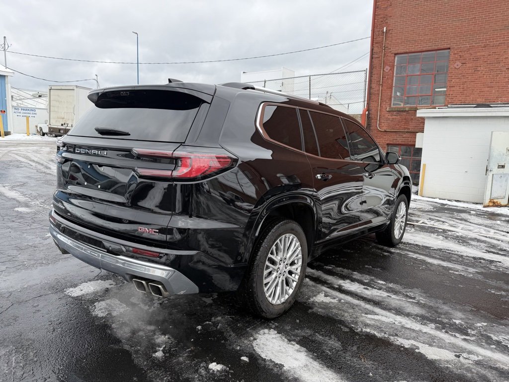 Used 2024 GMC Acadia Denali w/ Super Cruise Package image 7