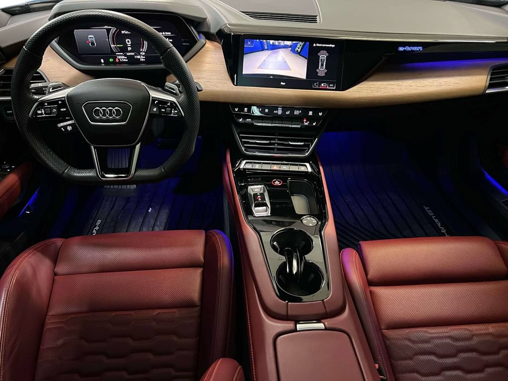Certified 2024 Audi e-tron GT Premium Plus AWD/4WD image 10