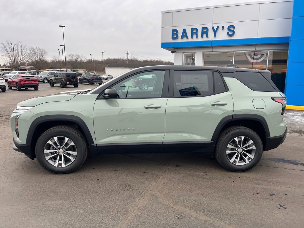 New 2026 Chevrolet Equinox LT image 2