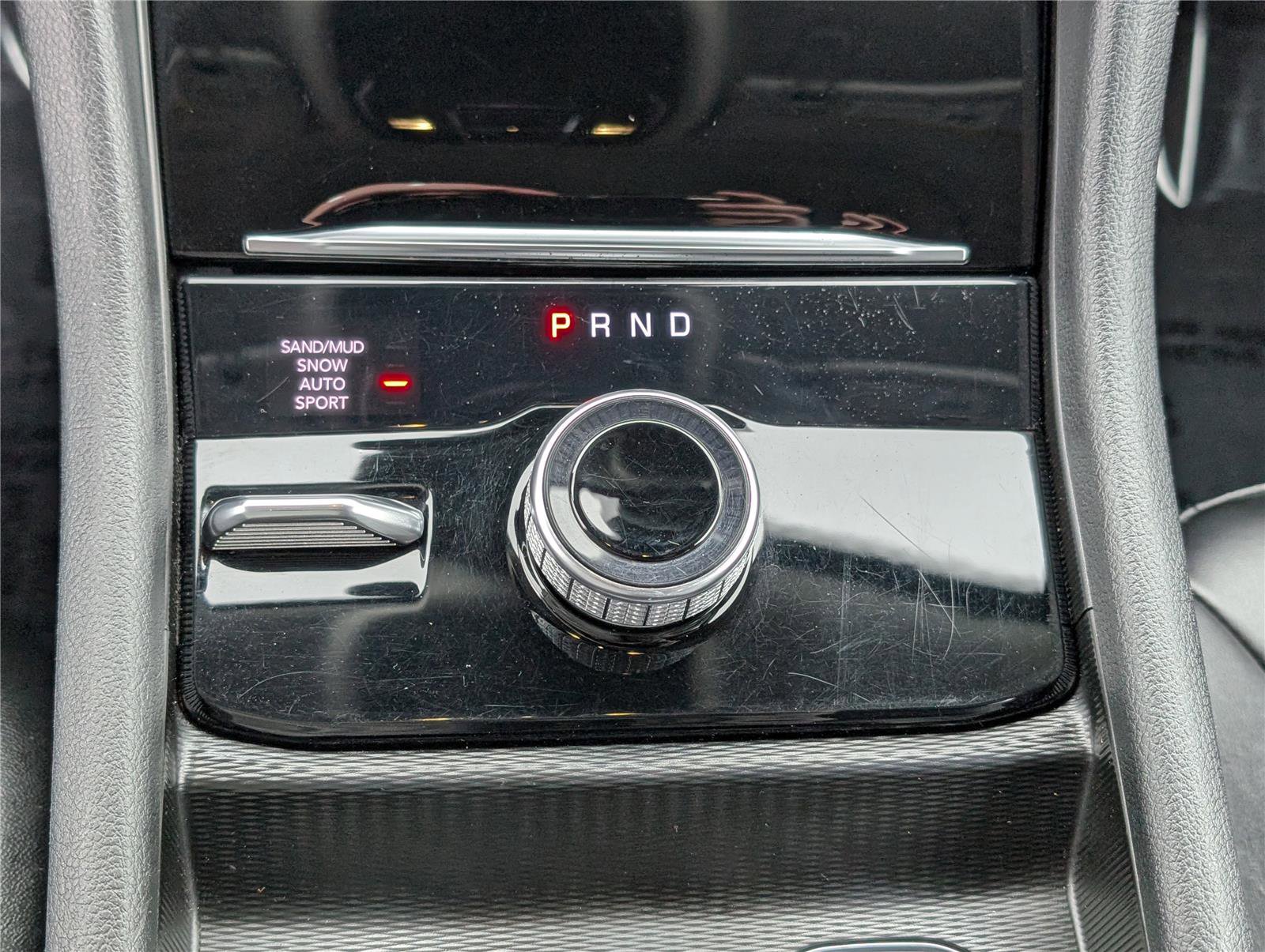 Used 2024 Jeep Grand Cherokee Limited image 24