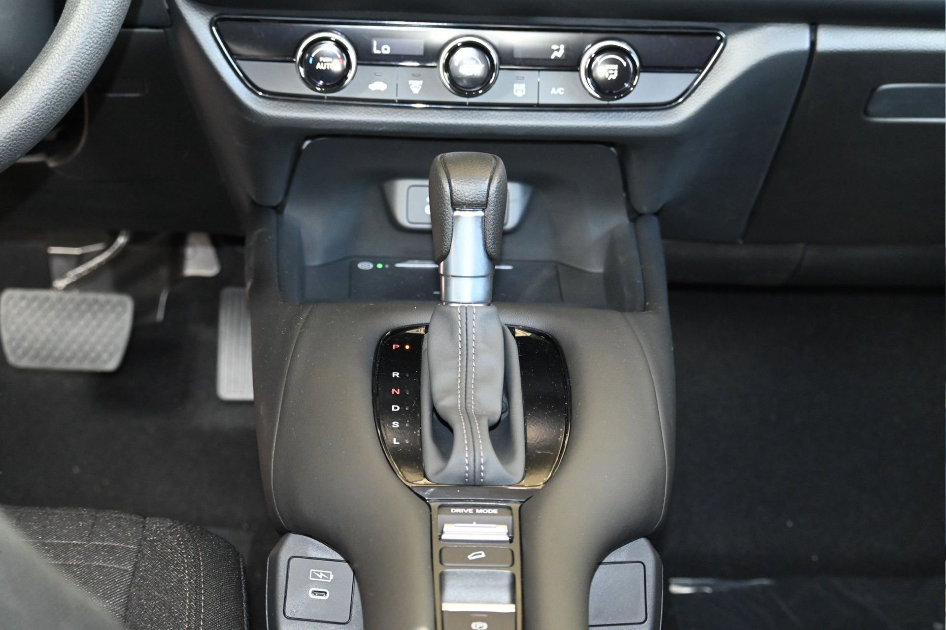 New 2026 Honda HR-V LX image 23