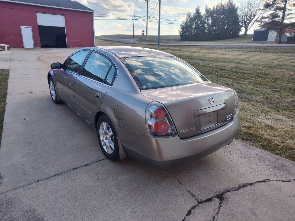 Used 2006 Nissan Altima 2.5 S w/ (P01) Special Edition Pkg image 2
