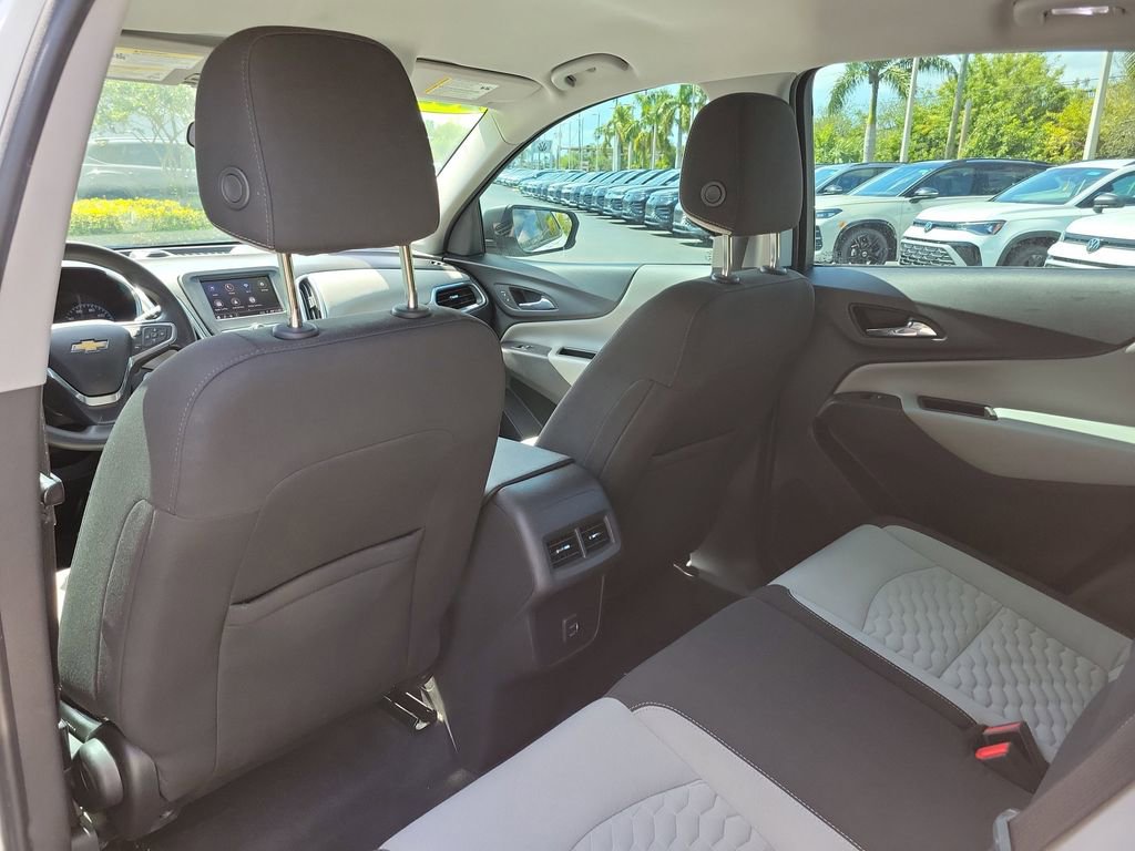Used 2020 Chevrolet Equinox LS FWD image 10