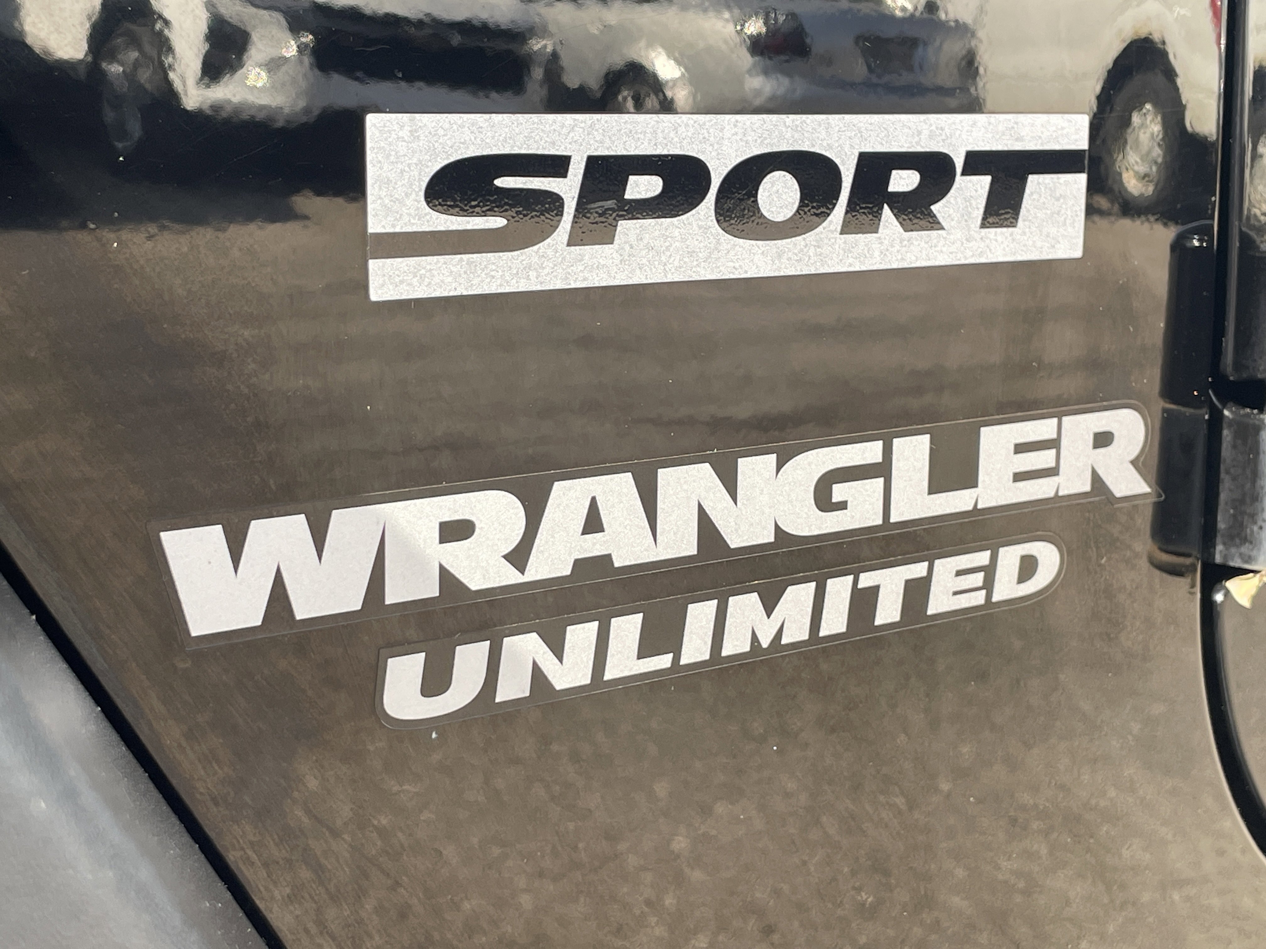 Used 2012 Jeep Wrangler Unlimited Sport AWD/4WD image 23
