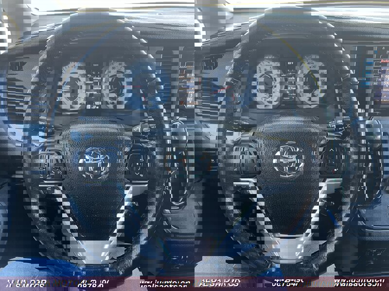 Used 2015 Toyota Sienna SE w/ SE Preferred Package FWD image 16