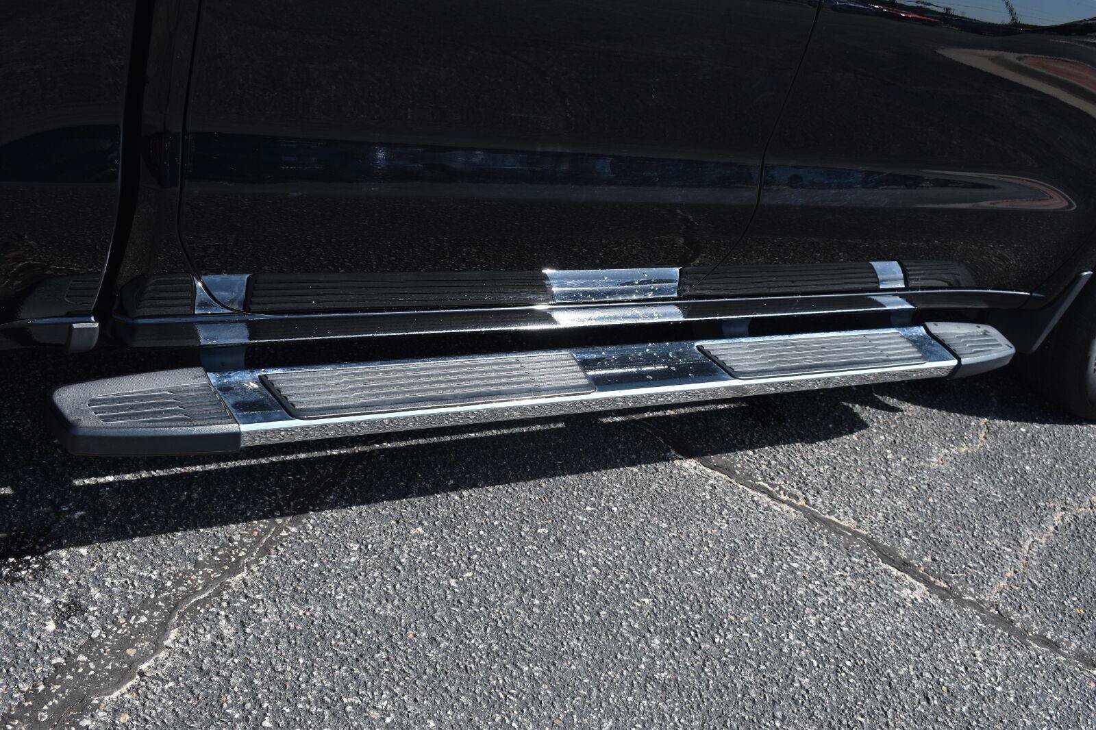 Used 2019 Chevrolet Silverado 1500 RST w/ All-Star Edition AWD/4WD image 17