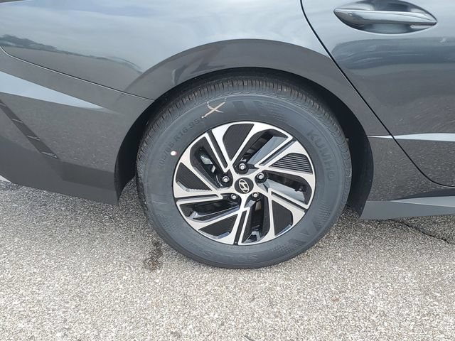 New 2026 Hyundai Sonata Blue FWD image 5