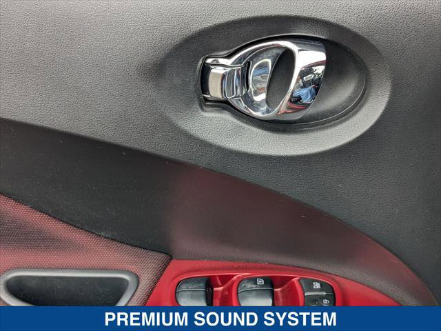 Used 2012 Nissan Juke SL image 10