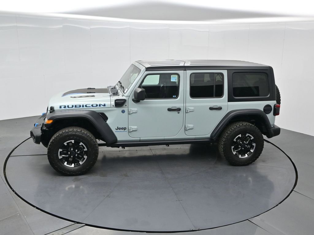 Used 2024 Jeep Wrangler Unlimited Rubicon 4xe w/ Technology Group image 59