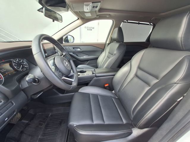 Certified 2023 Nissan Rogue SV w/ SV Premium Package FWD image 10