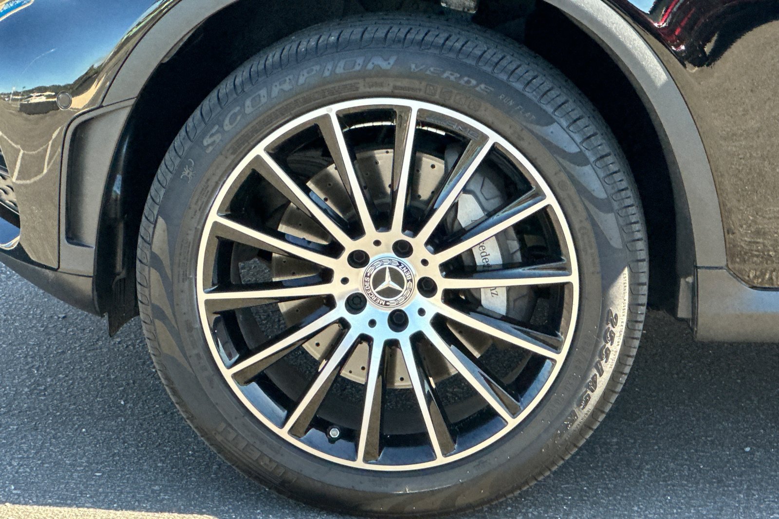 Used 2022 Mercedes-Benz GLC 300 4MATIC image 13