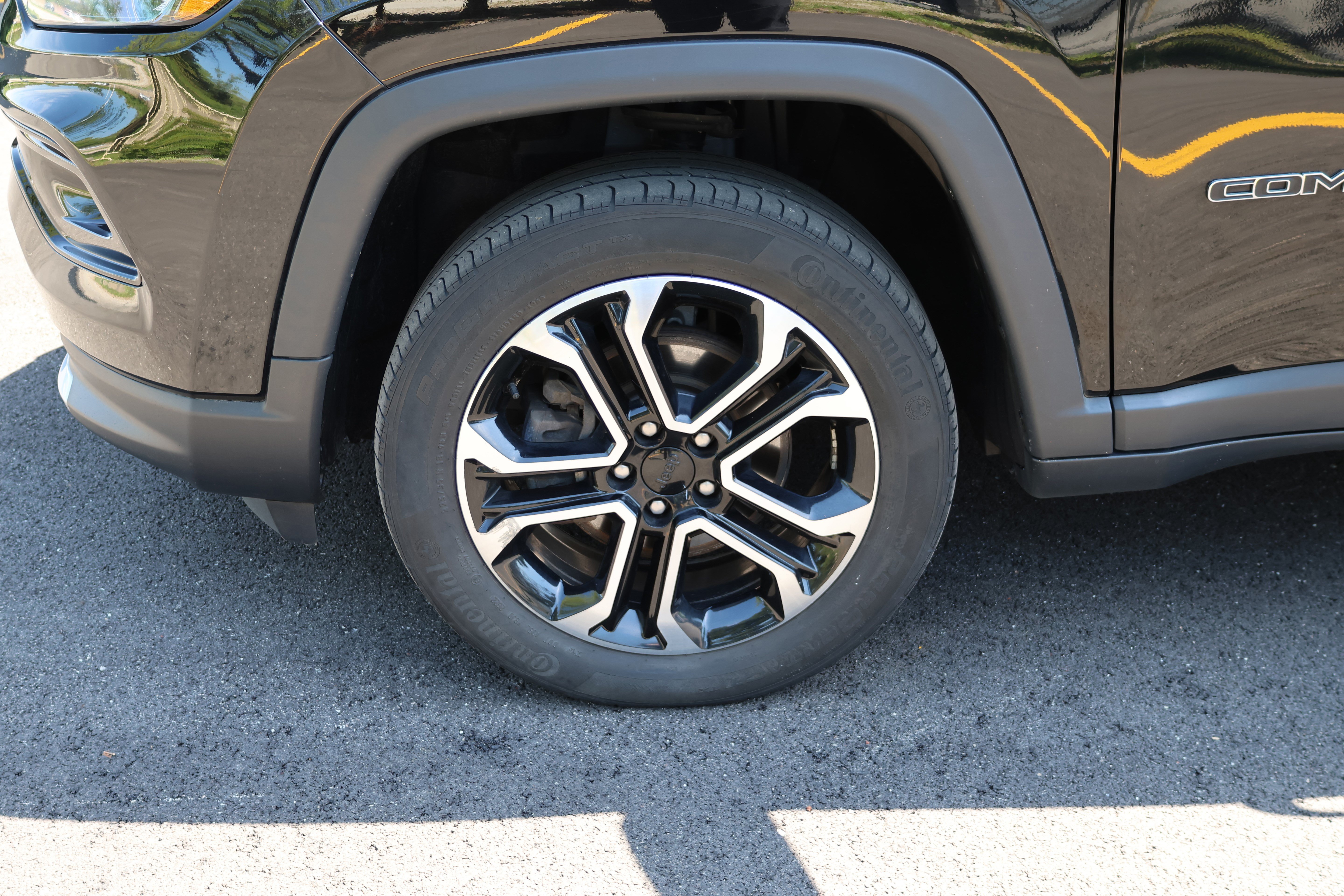 Used 2022 Jeep Compass Limited AWD/4WD image 10