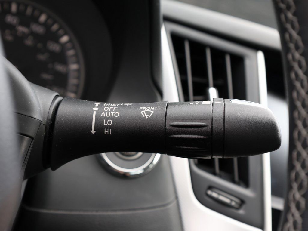 Certified 2023 INFINITI Q50 Luxe w/ Cargo Package image 40