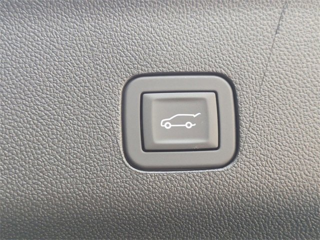 New 2026 Chevrolet Suburban High Country image 36