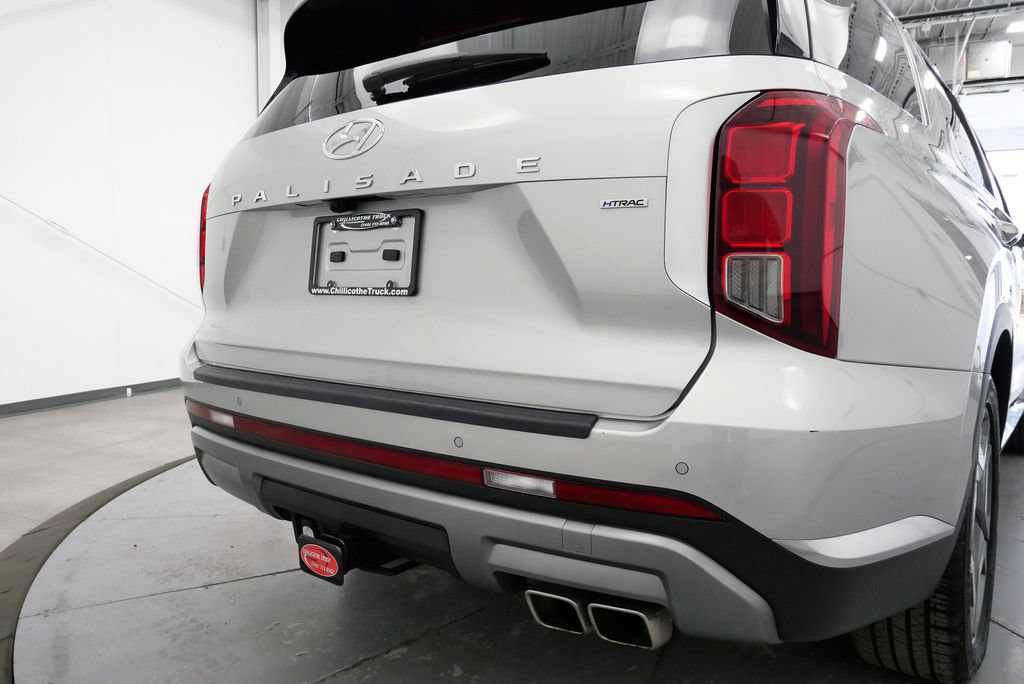 Used 2024 Hyundai Palisade Limited AWD/4WD image 36