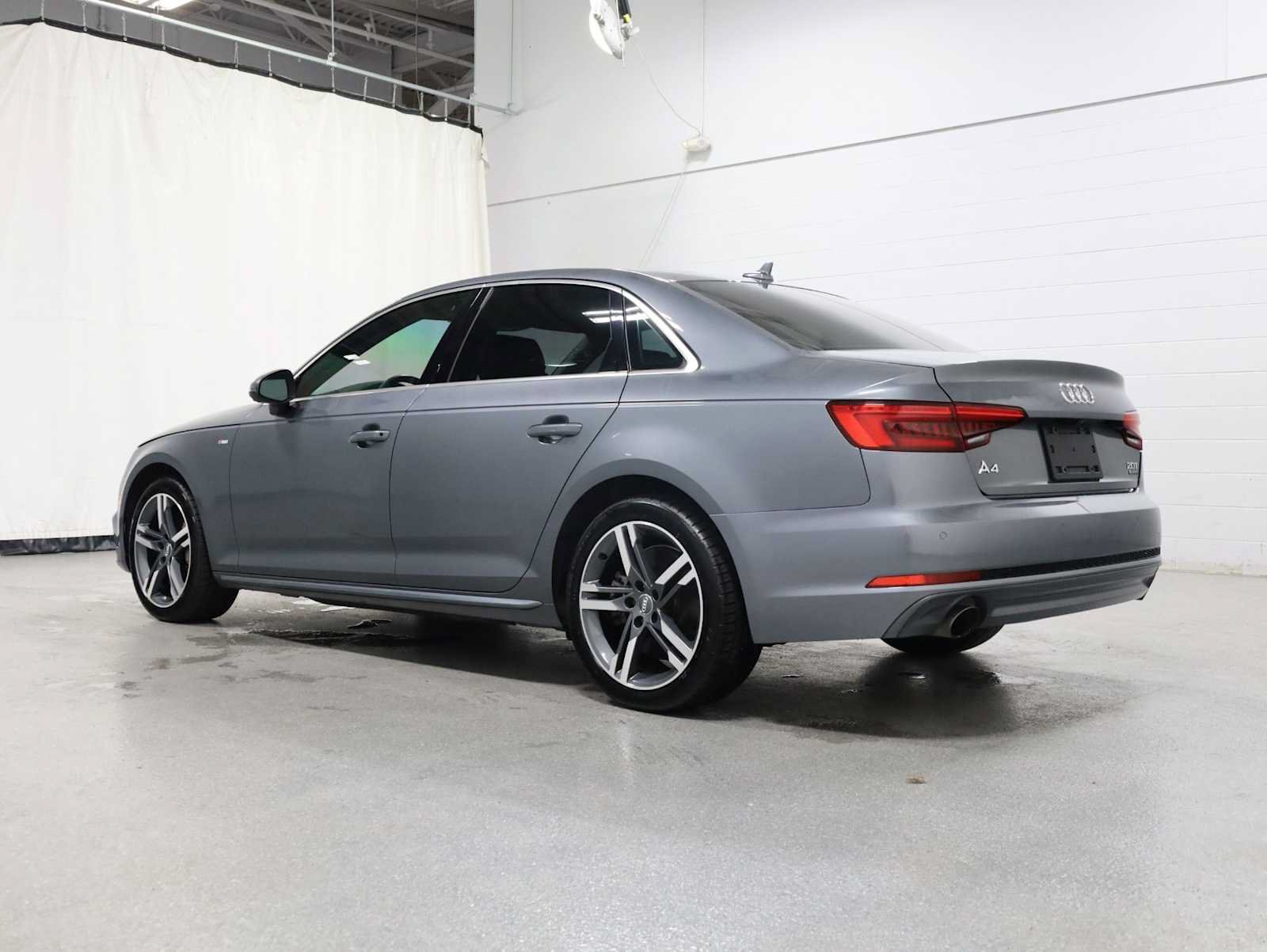 Used 2017 Audi A4 2.0T Prestige w/ Prestige Package AWD/4WD image 3