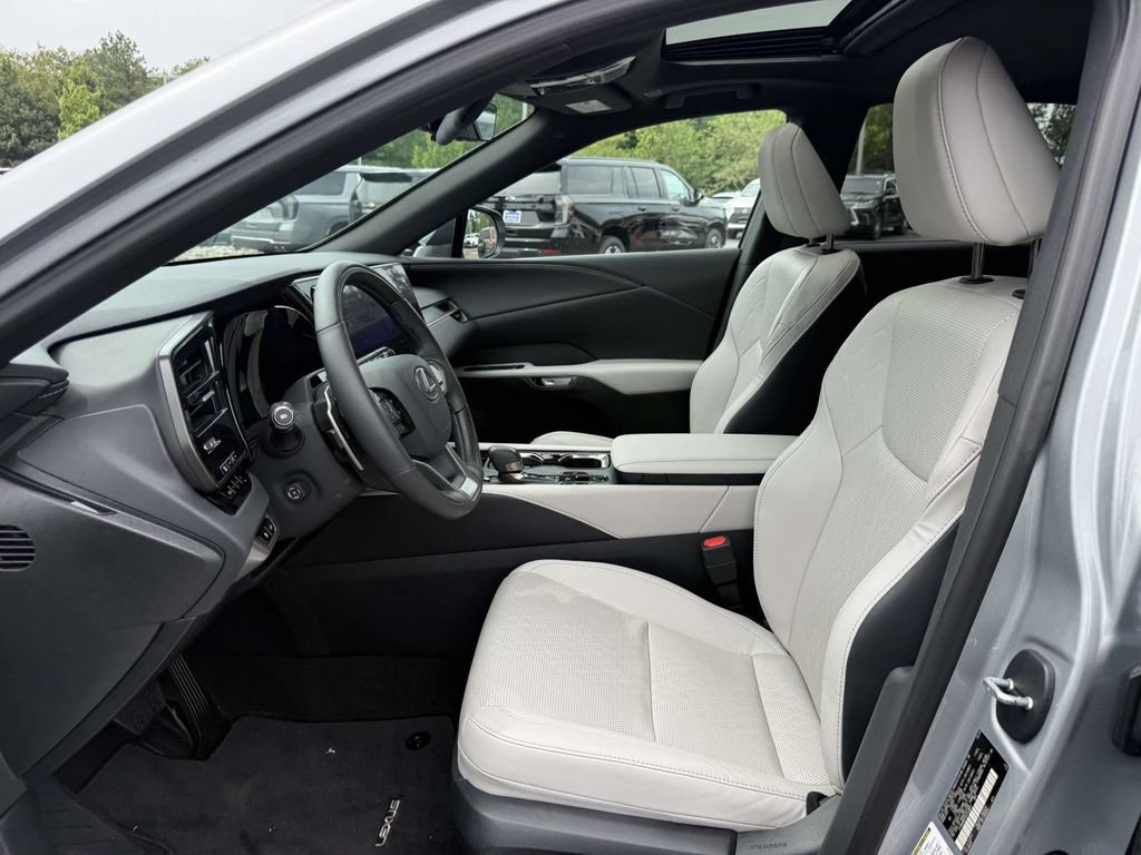Used 2024 Lexus RX 350 Premium Plus w/ Convenience Package FWD image 13