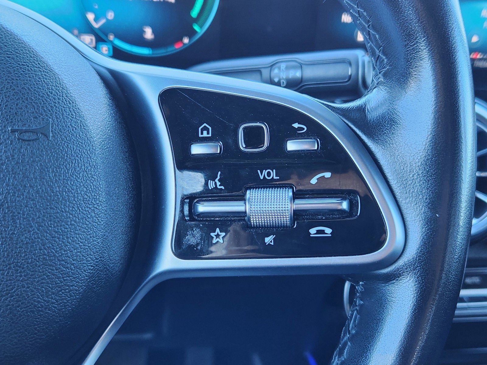 Used 2023 Mercedes-Benz GLB 250 image 29