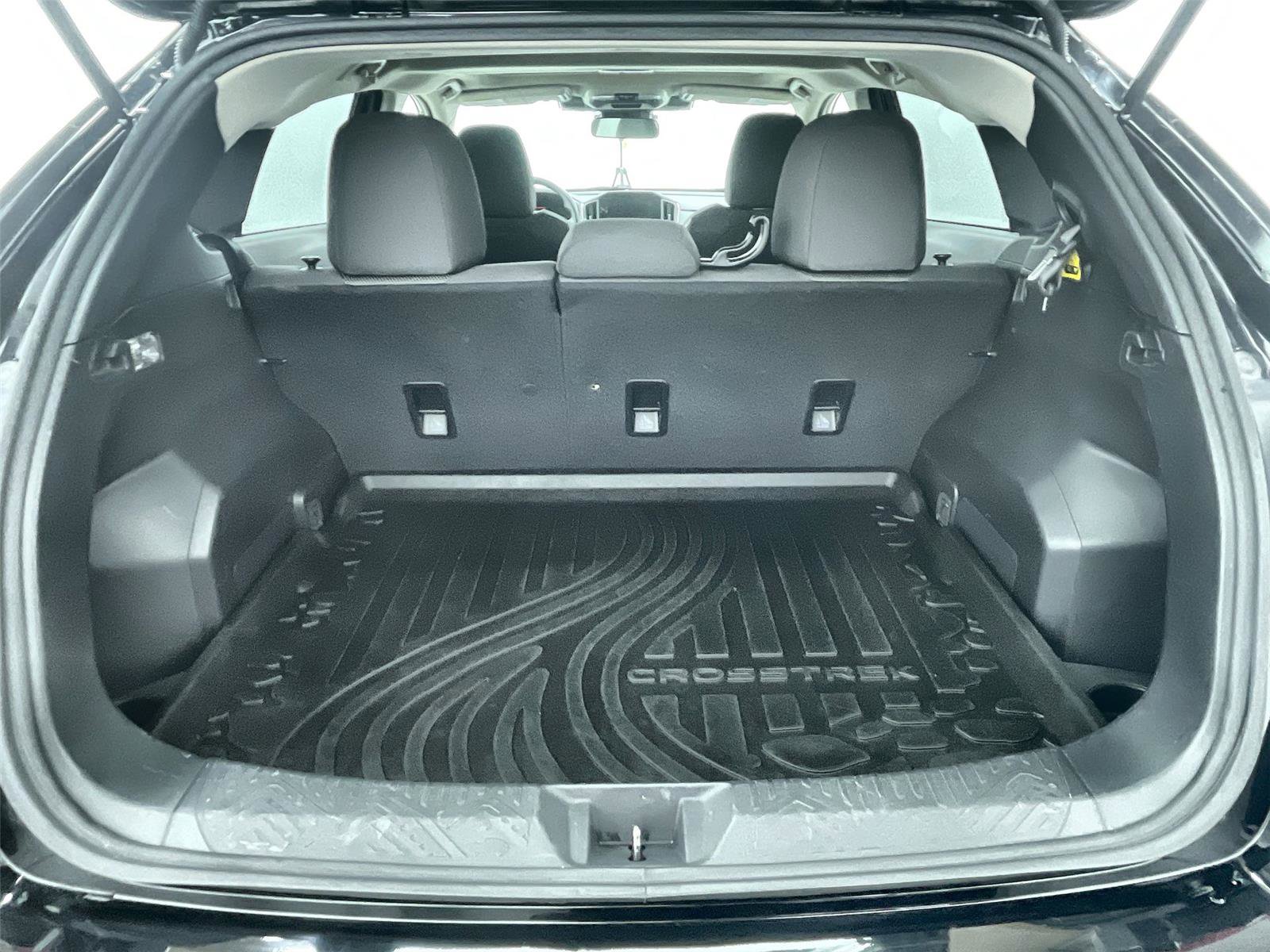 Used 2024 Subaru Crosstrek 2.0i Premium image 30