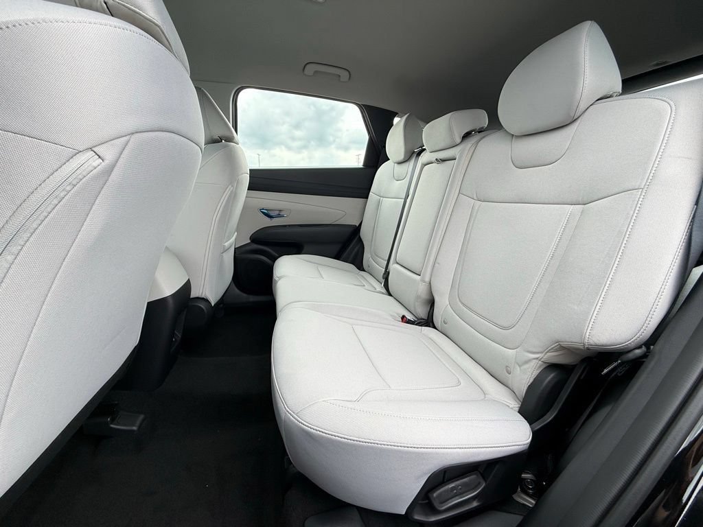 New 2026 Hyundai Tucson SE FWD image 24