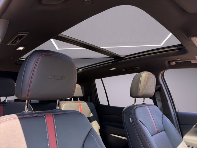 Used 2024 Chevrolet Traverse RS w/ LPO, Floor Liner Package image 23