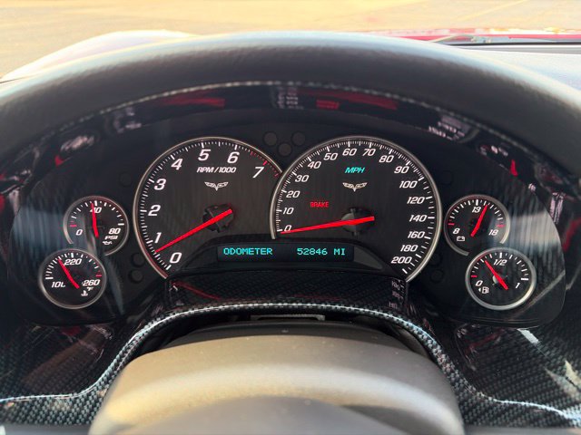 Used 2005 Chevrolet Corvette Coupe w/ Preferred Equipment Group RWD image 18