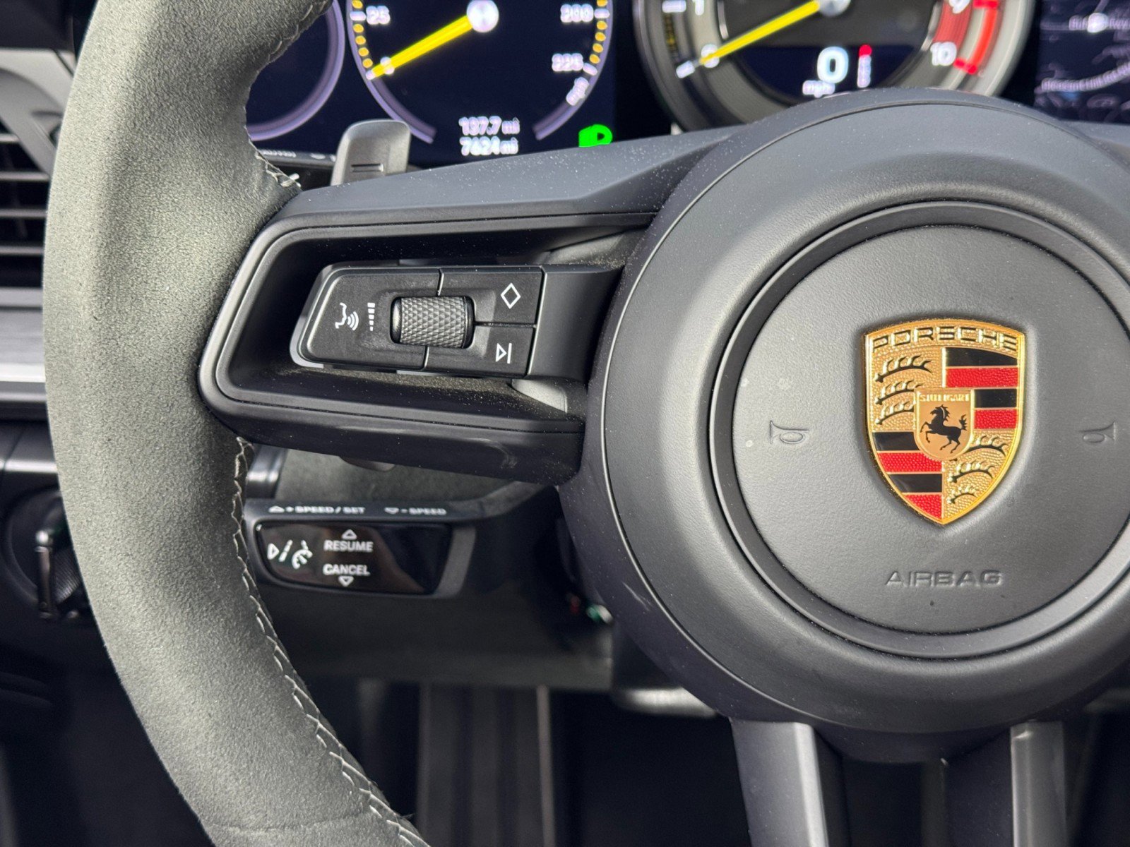 Used 2022 Porsche 911 GT3 RWD image 19