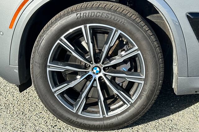 Used 2026 BMW X5 M60i image 33