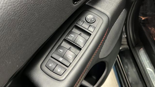 Used 2025 Dodge Durango GT image 22