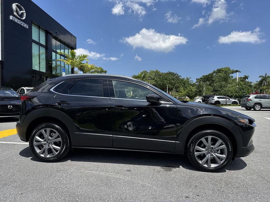 Used 2025 MAZDA CX-30 AWD 2.5 S w/ Premium Package image 23