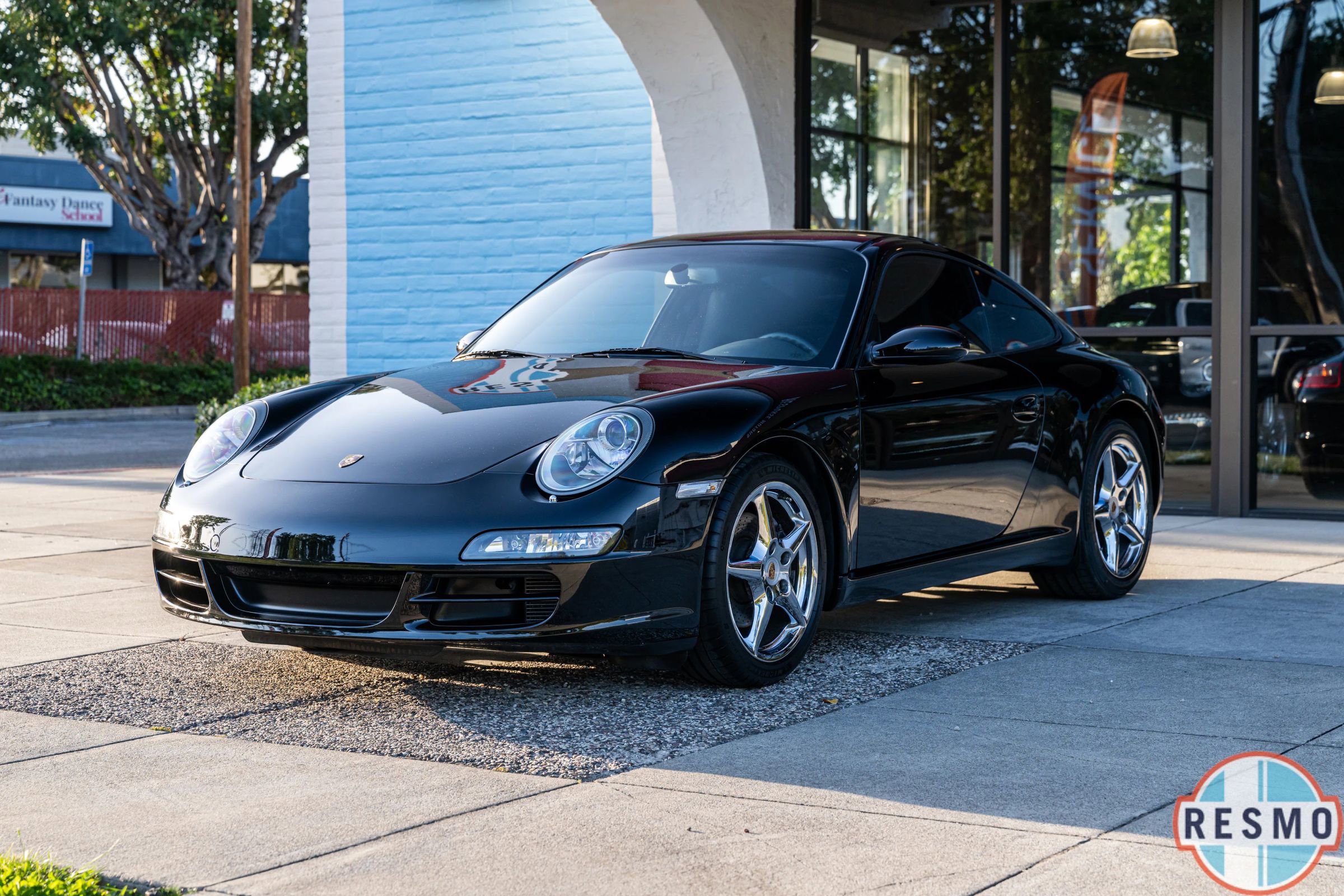 Used 2005 Porsche 911 Carrera RWD image 3