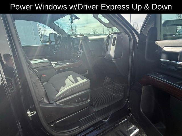 Used 2018 GMC Sierra 2500 SLE image 12