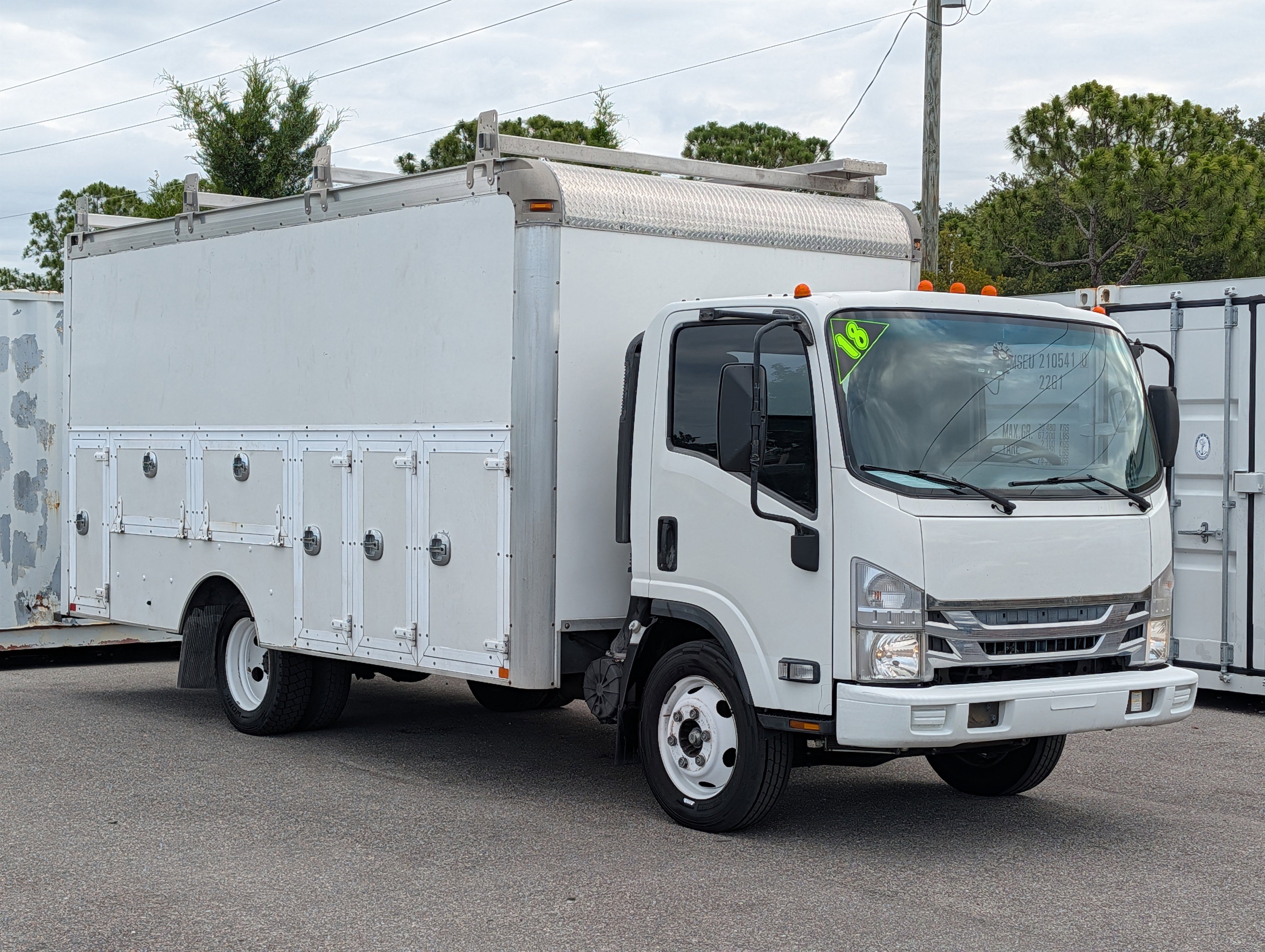 Used 2018 Isuzu NPR RWD video 3