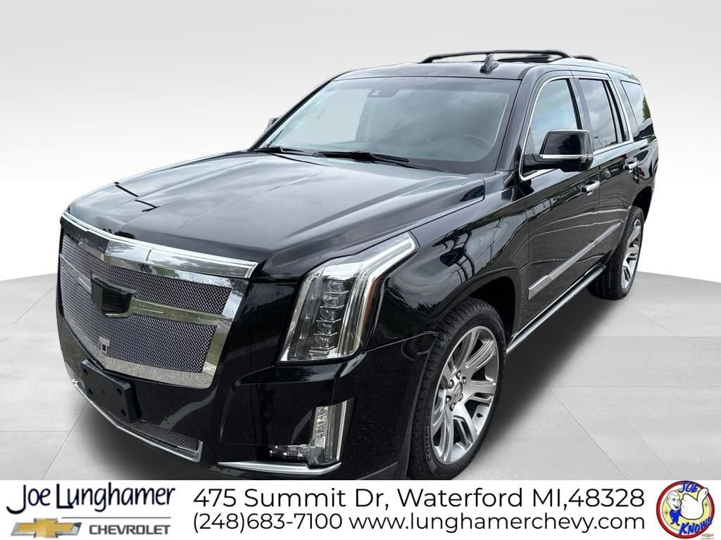 Used 2016 Cadillac Escalade Premium AWD/4WD image 8