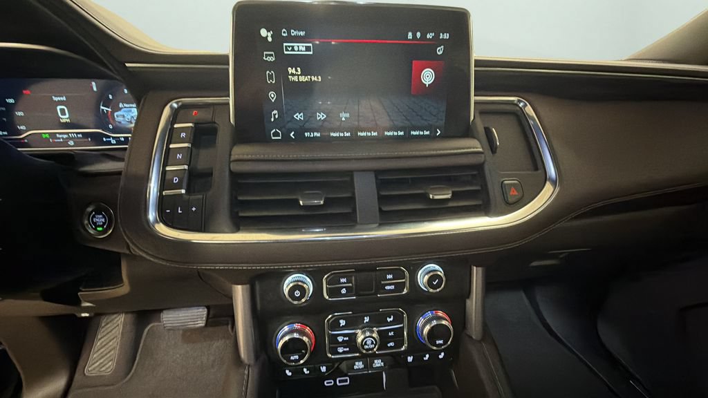 Used 2024 GMC Yukon SLT AWD/4WD image 11