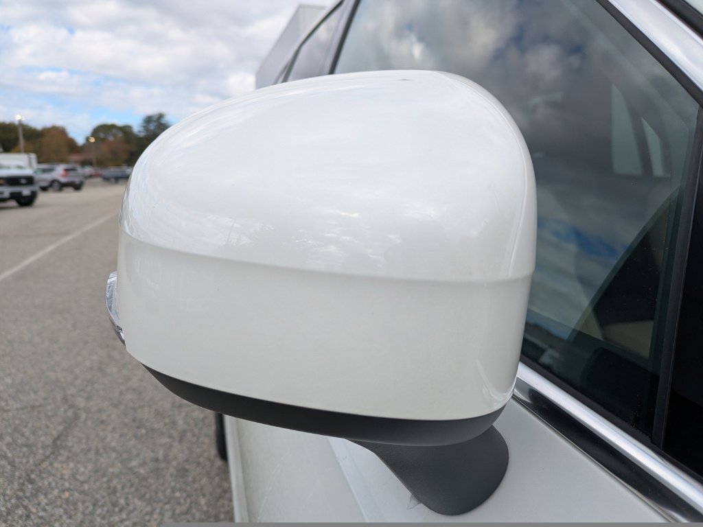 New 2026 Volvo XC90 B6 Plus w/ Protection Package Premier AWD/4WD image 12