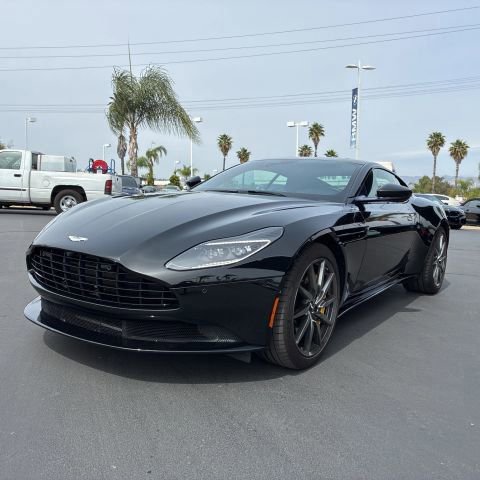 Used 2018 Aston Martin DB11 Coupe image 6