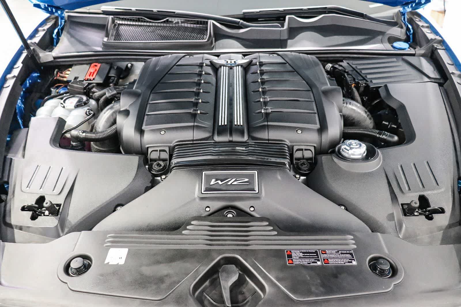 Used 2022 Bentley Bentayga Speed AWD/4WD image 28