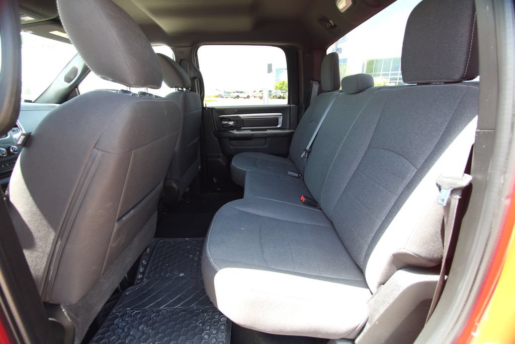 Used 2024 RAM 1500 Warlock AWD/4WD image 7