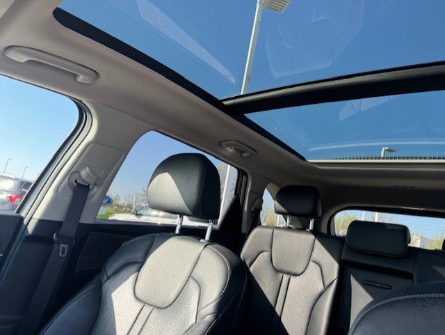 Used 2022 Kia Sorento S w/ Panoramic Sunroof Package AWD/4WD image 27
