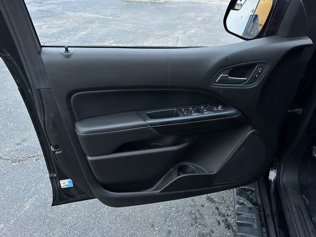 Used 2016 GMC Canyon SLE w/ SLE Convenience Package image 12