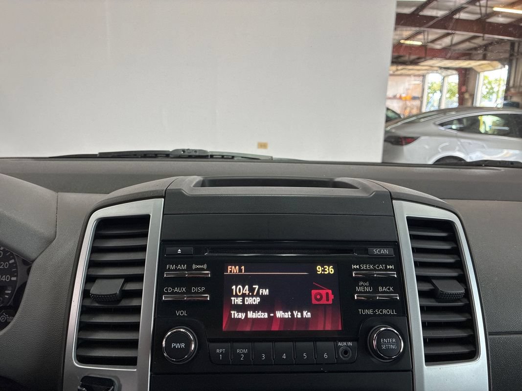 Used 2013 Nissan Xterra 4WD image 14