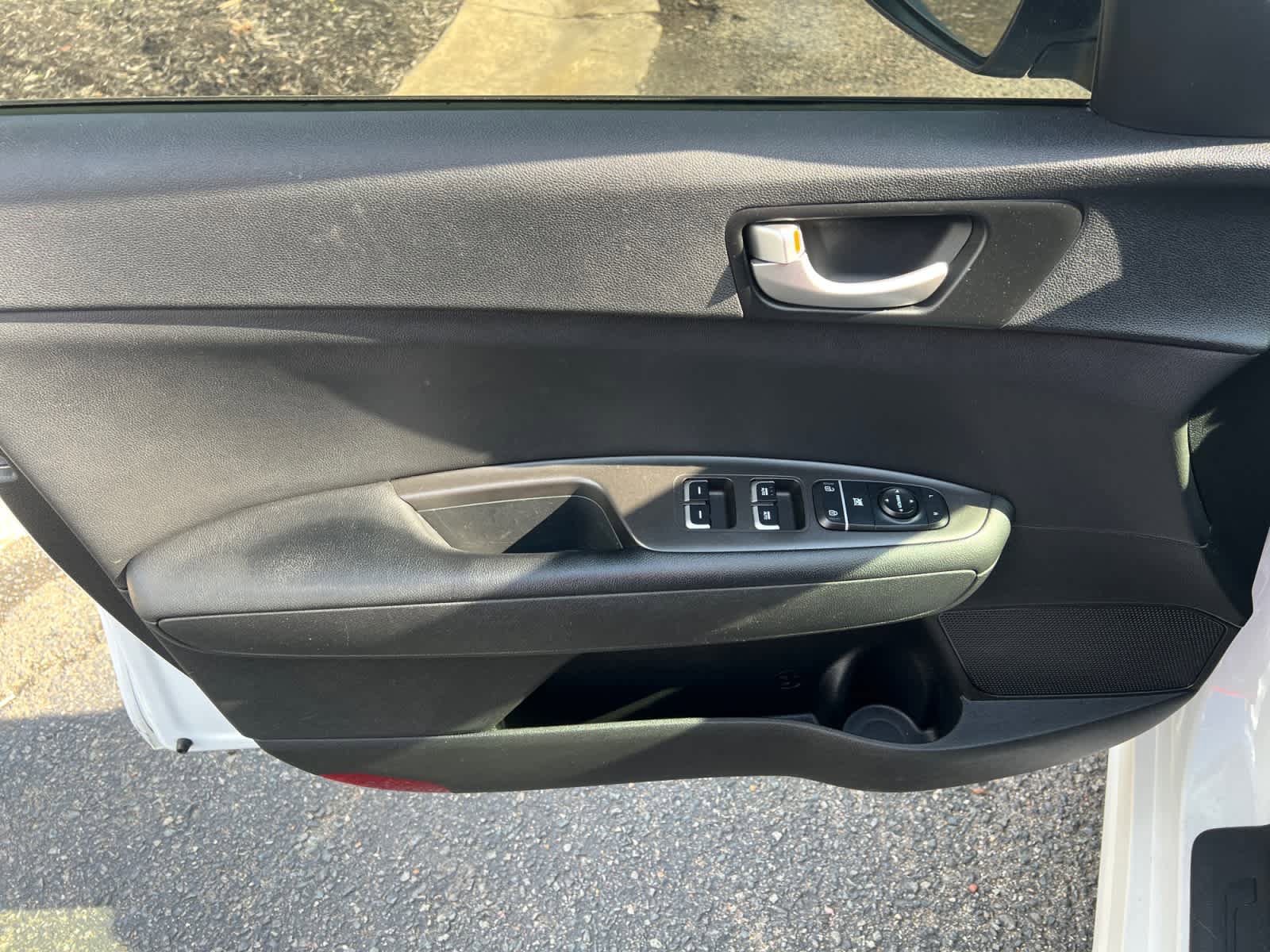 Used 2018 Kia Optima LX w/ Convenience Package image 19
