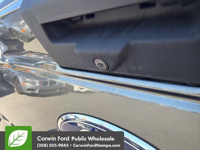 Used 2019 Ford F150 XLT w/ Equipment Group 302A Luxury AWD/4WD image 11