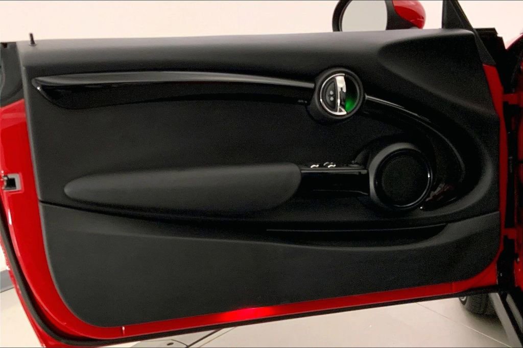 Used 2019 MINI Cooper Convertible w/ Signature Upholstery Package FWD image 24