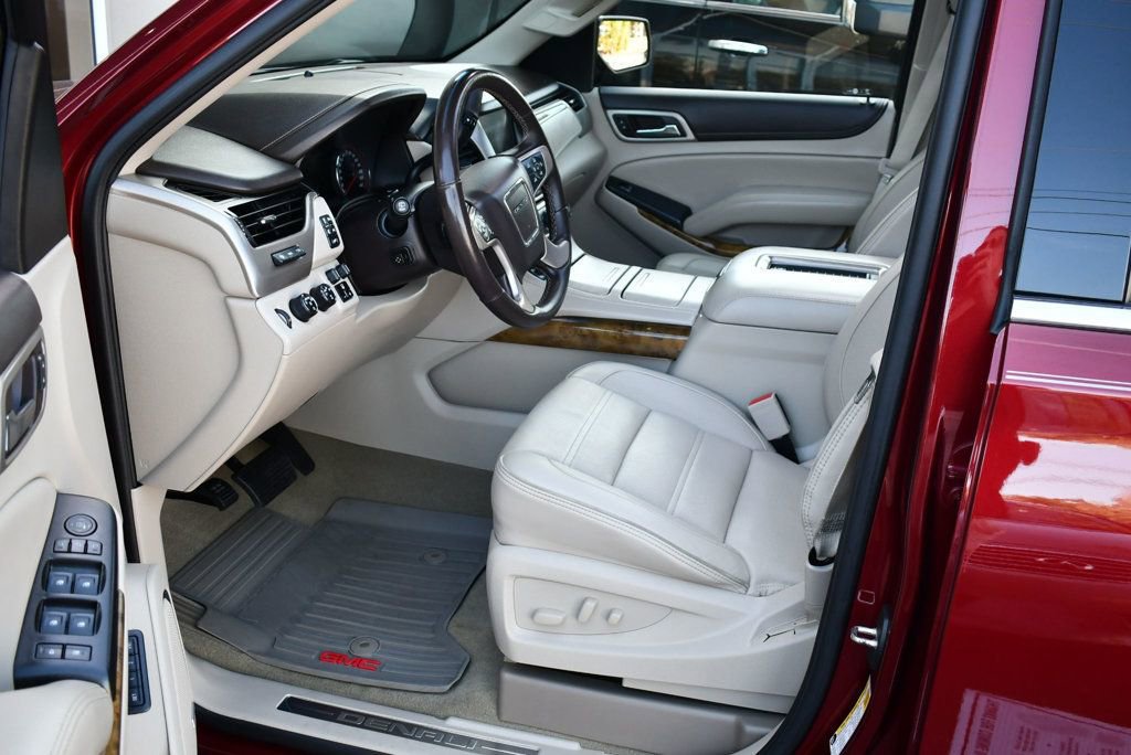 Used 2016 GMC Yukon Denali w/ Open Road Package image 45